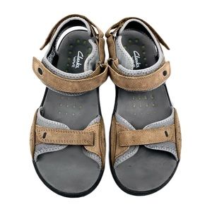 Clarks Womens Brown Suede Trail Sandals Size 9
